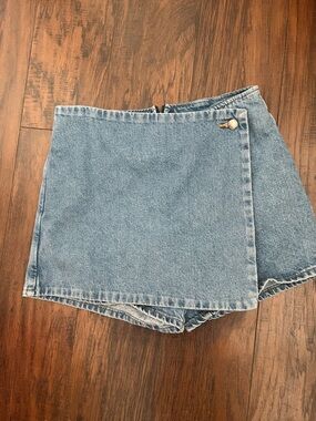 Mango Light Blue Denim Skort with Wrap Detail. Worn 1/2 times only